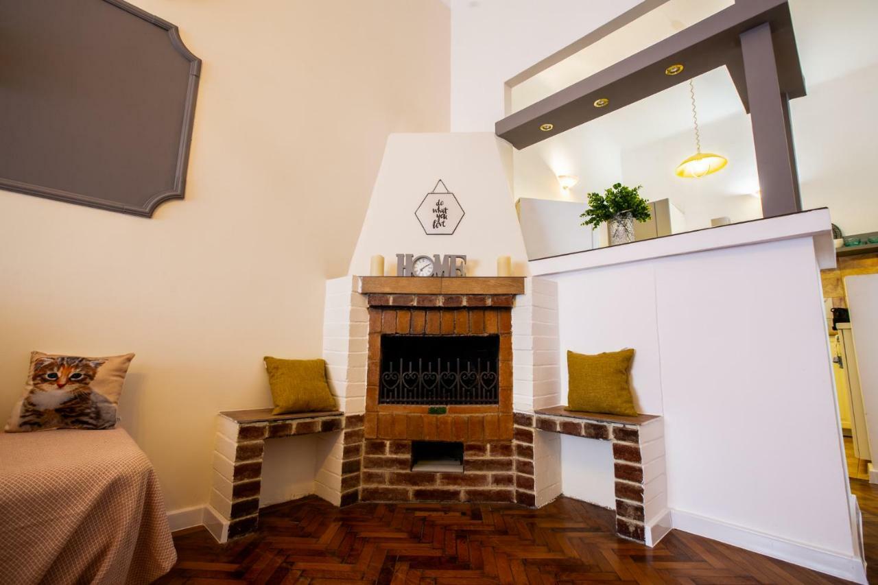 Art Downtown Alecsandri St Luxury Apartment Oradea Exterior photo
